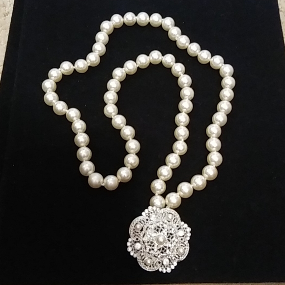 Camrose and Kross Jewelry Camrose And Kross Jbk Pearl Necklace